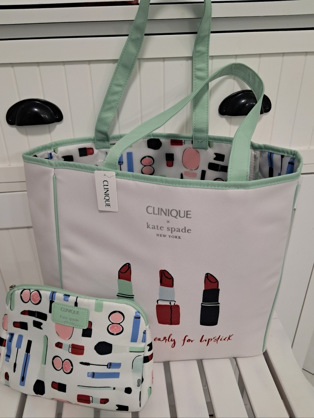 Kate Spade White Tote with Mint Trim and Lipstick Artwork w/ Makeup Bag NEW
